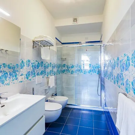 Luigi E Rachele Ravello