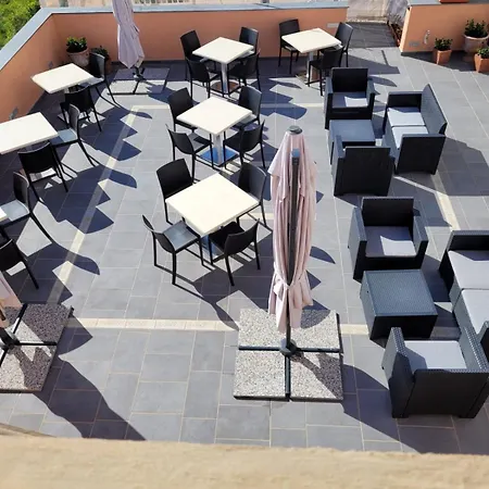 Luigi E Rachele Ravello